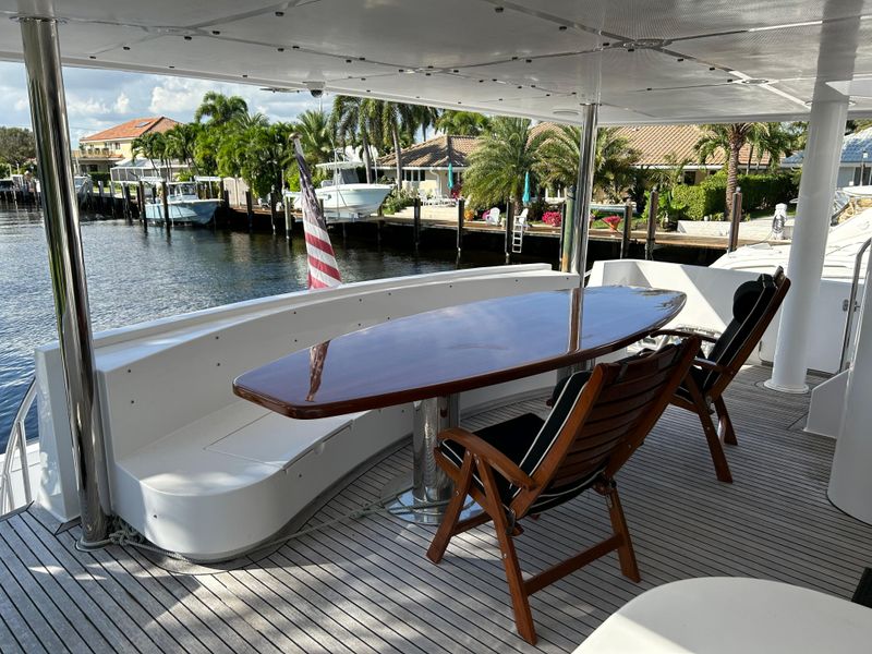 2002 President Motor Yacht