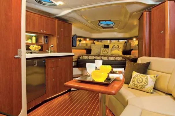  Yacht Photos Pics Manufacturer Provided Image