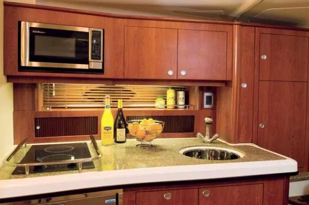  Yacht Photos Pics Manufacturer Provided Image