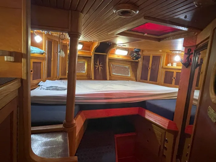 Perfect Love Yacht Photos Pics 