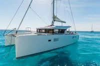 Manufacturer Provided Image: Lagoon 39
