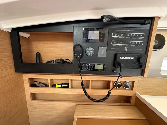 Sweetest Thing Yacht Photos Pics 