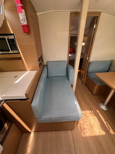 Sweetest Thing Yacht Photos Pics 