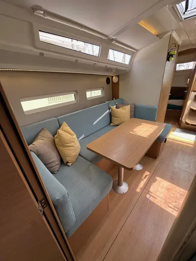 Sweetest Thing Yacht Photos Pics 