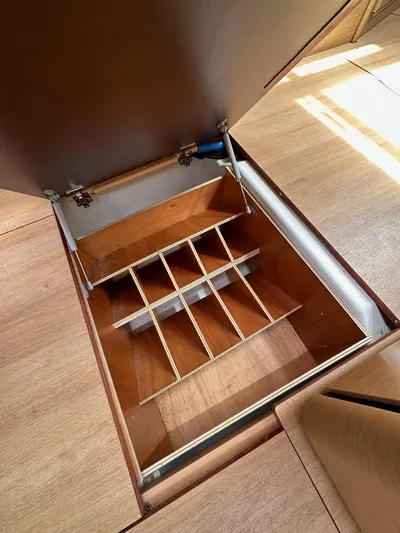 Sweetest Thing Yacht Photos Pics 