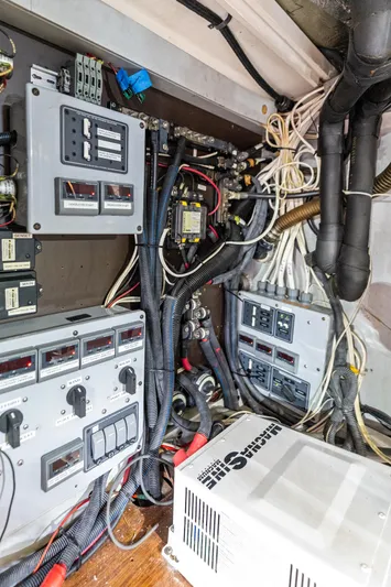 Godspeed Yacht Photos Pics Electrical control panel with wiring in a 1998 Custom Kelly Archer model.