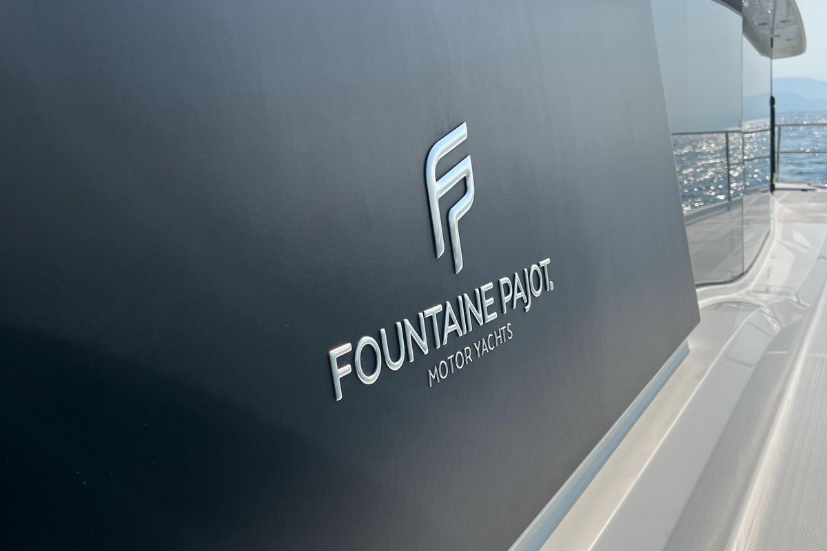 2022 Fountaine Pajot 44 
