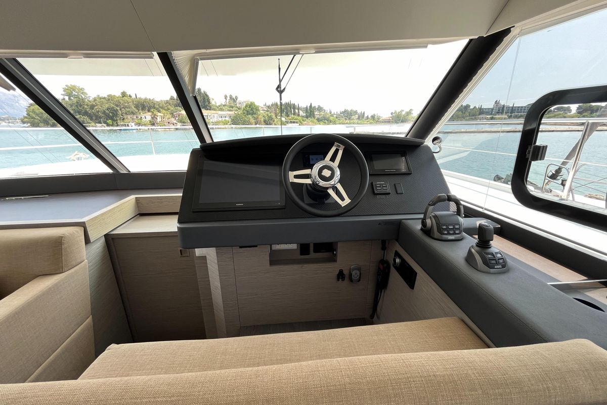 2022 Fountaine Pajot 44 