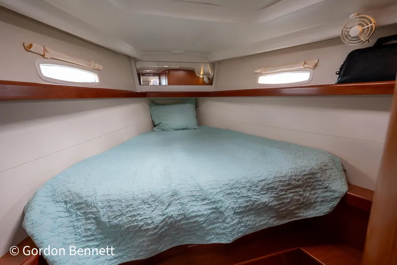 Queens Share Yacht Photos Pics 