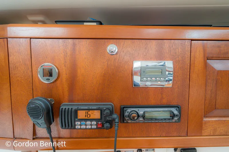 Queens Share Yacht Photos Pics 