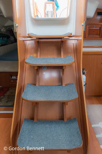 Queens Share Yacht Photos Pics 