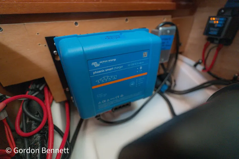 Queens Share Yacht Photos Pics 