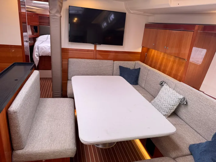 Red's Goose Yacht Photos Pics 