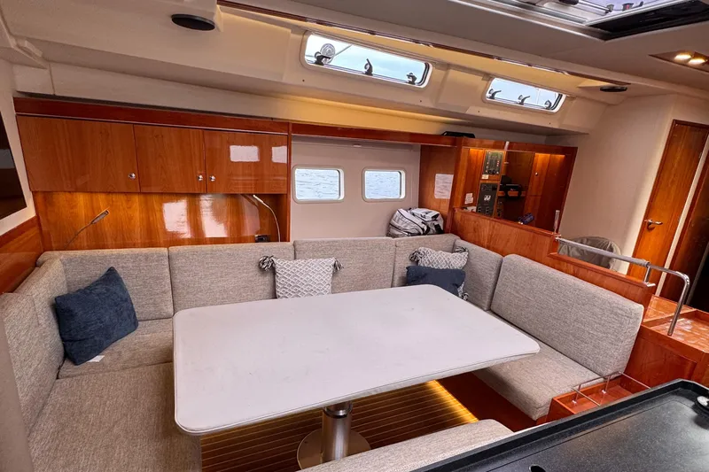 Red's Goose Yacht Photos Pics 