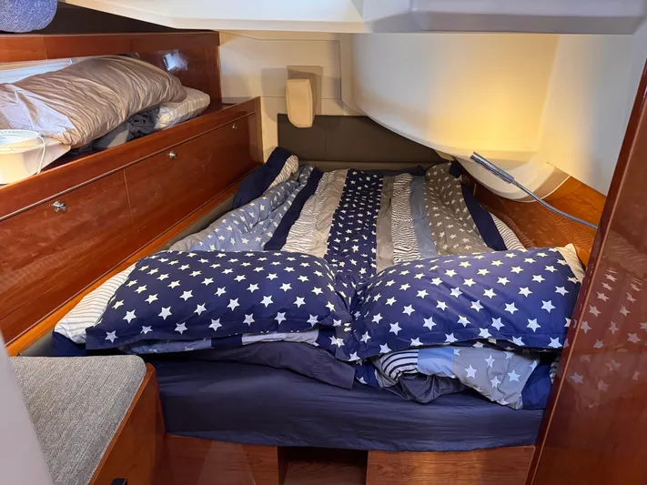 Red's Goose Yacht Photos Pics 