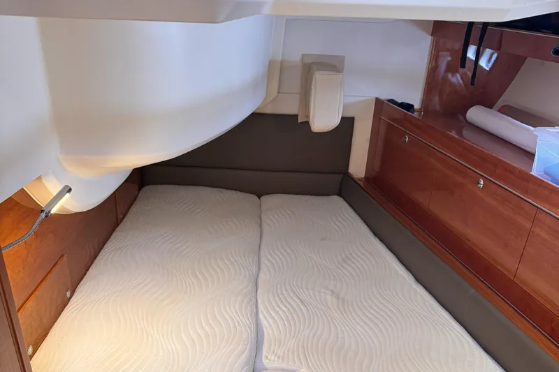 Red's Goose Yacht Photos Pics 