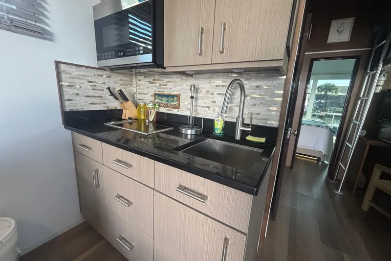 Miss Magnolia Yacht Photos Pics Galley