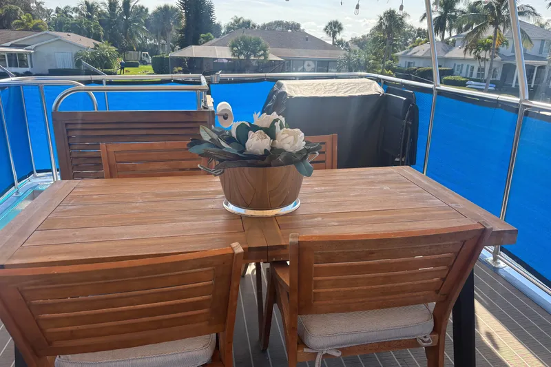 Miss Magnolia Yacht Photos Pics Teak dining table