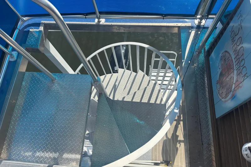 Miss Magnolia Yacht Photos Pics Spiral staircase