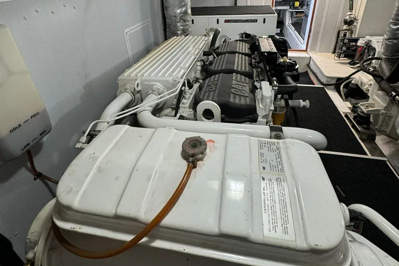 Mariner Yacht Photos Pics 