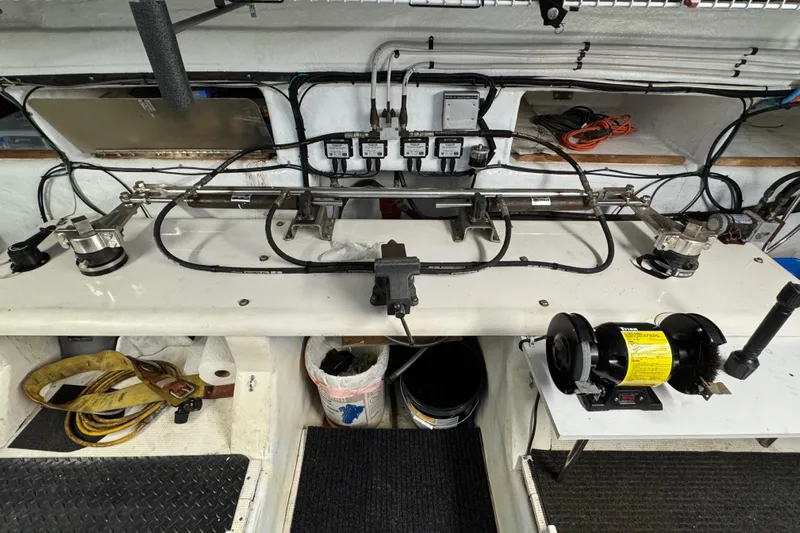 Mariner Yacht Photos Pics 2006 President Legend 630 Pilothouse interior with mechanical equipment and wiring setup.