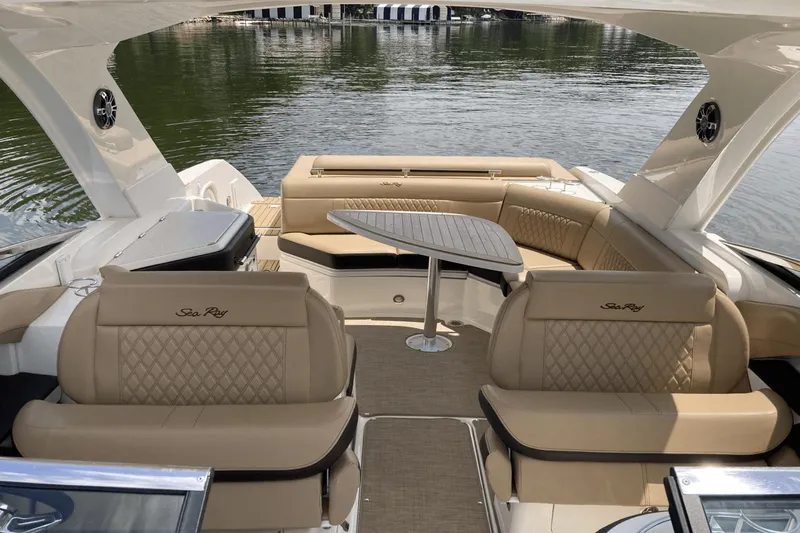2019 Sea Ray 310 Slx Yacht Photos Pics 