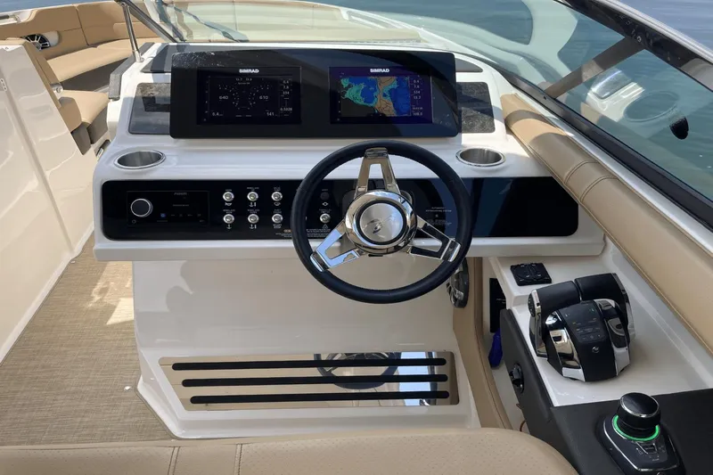 2019 Sea Ray 310 Slx Yacht Photos Pics 