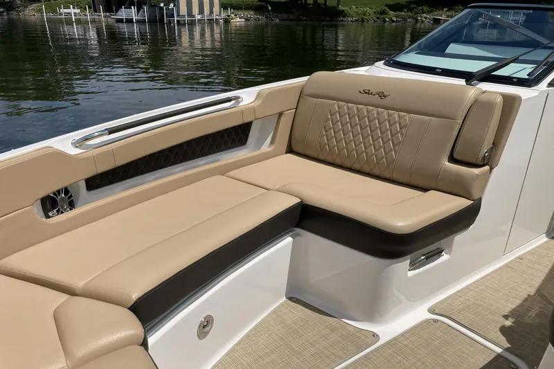 2019 Sea Ray 310 Slx Yacht Photos Pics 