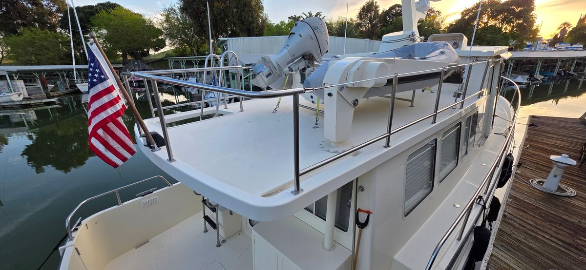 2003 Nordic Tug 42 