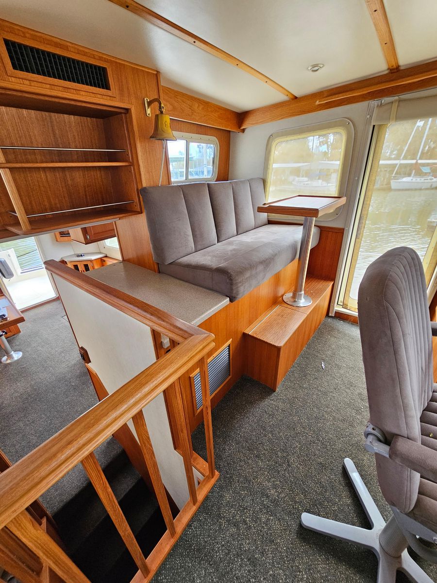 2003 Nordic Tug 42 