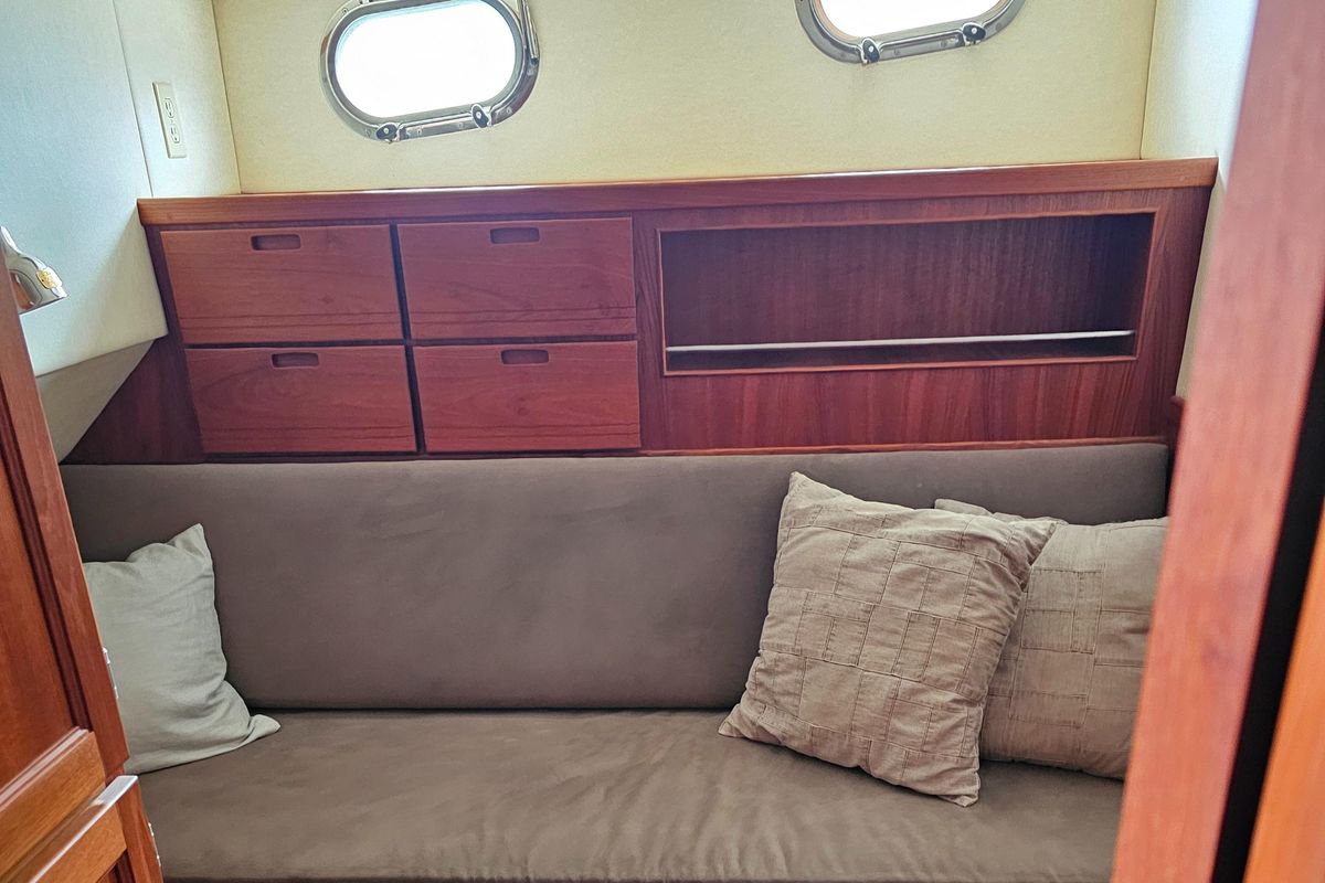 2003 Nordic Tug 42 