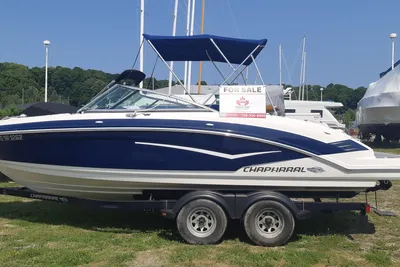 Chaparral 223 VR