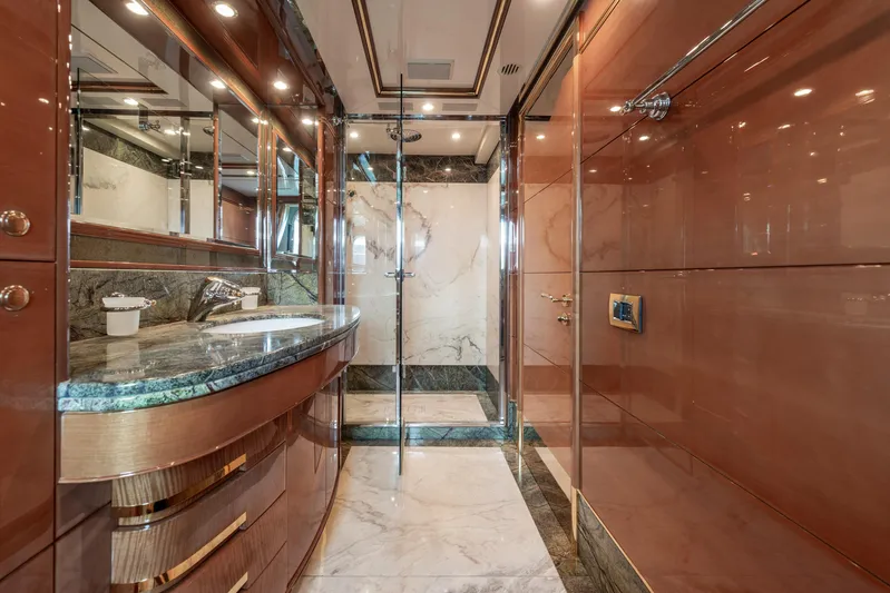 My Sisa Yacht Photos Pics Benetti Vision 145 - MY SISA - For Sale