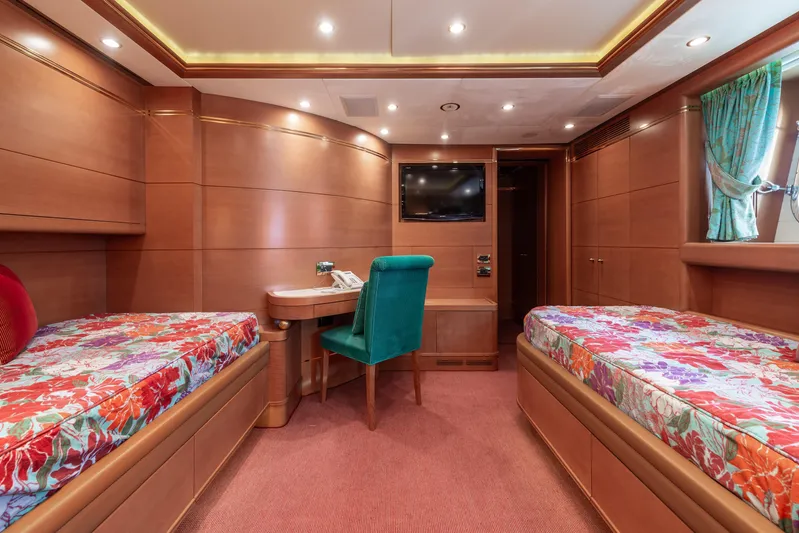 My Sisa Yacht Photos Pics Benetti Vision 145 - MY SISA - For Sale