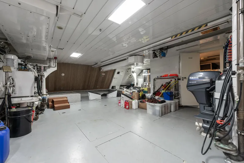 My Sisa Yacht Photos Pics Benetti Vision 145 - MY SISA - For Sale