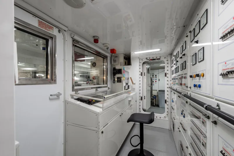 My Sisa Yacht Photos Pics Benetti Vision 145 - MY SISA - For Sale