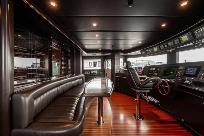 My Sisa Yacht Photos Pics Benetti Vision 145 - MY SISA - For Sale