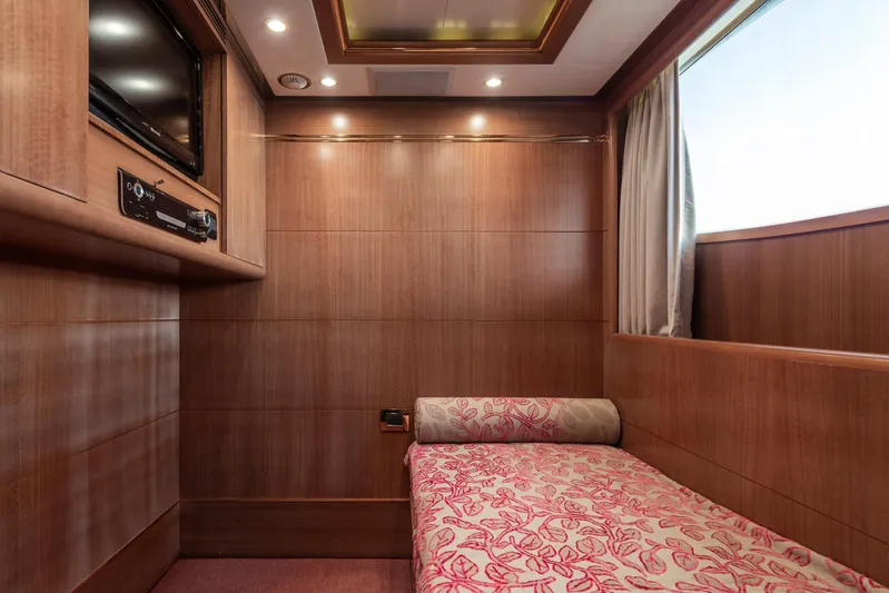 My Sisa Yacht Photos Pics Benetti Vision 145 - MY SISA - For Sale