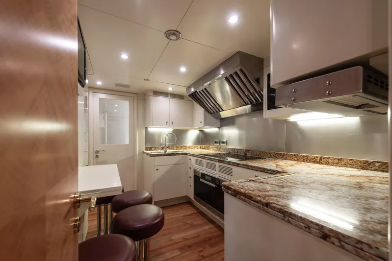 My Sisa Yacht Photos Pics Benetti Vision 145 - MY SISA - For Sale