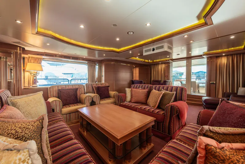 My Sisa Yacht Photos Pics Benetti Vision 145 - MY SISA - For Sale