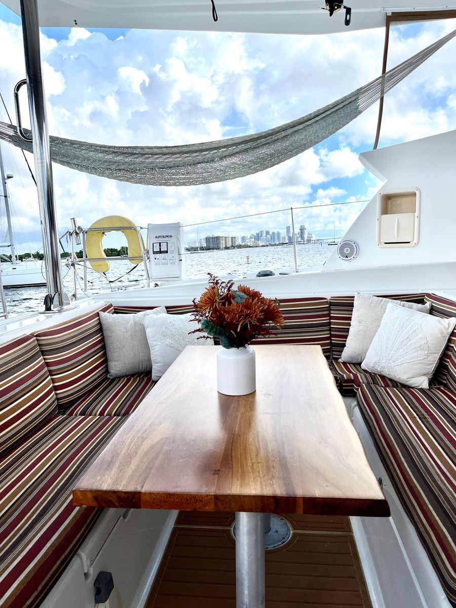 2009 Lagoon 42 