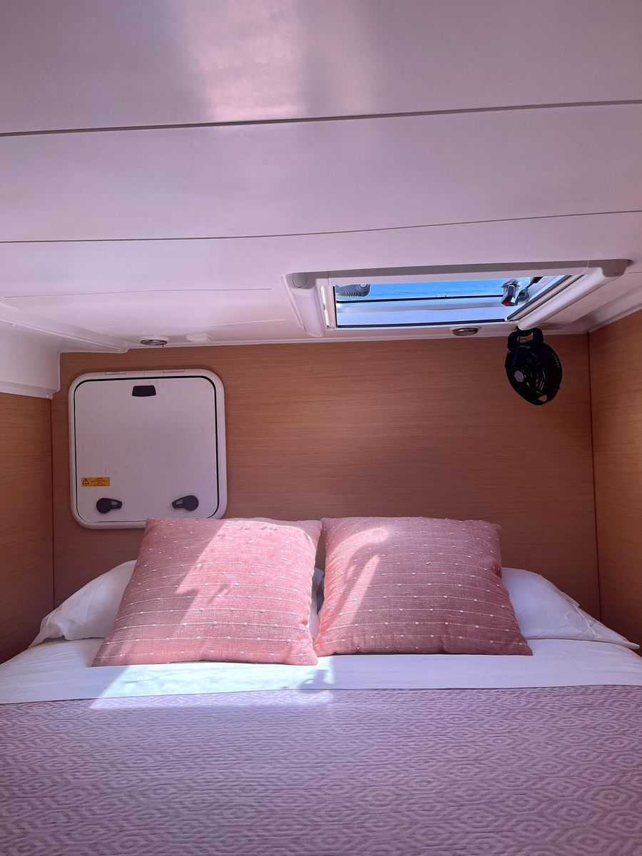 2009 Lagoon 42 