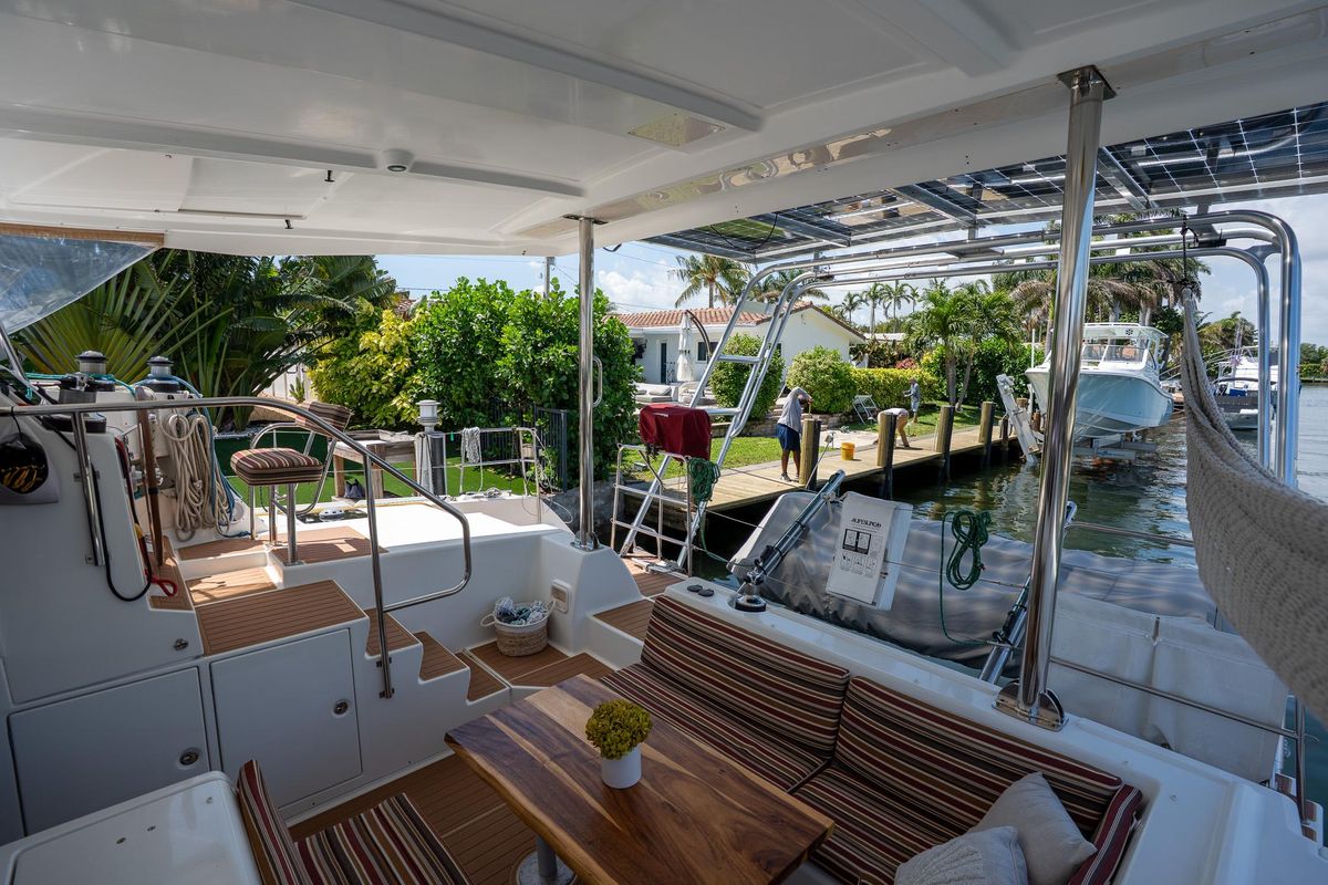 2009 Lagoon 42 