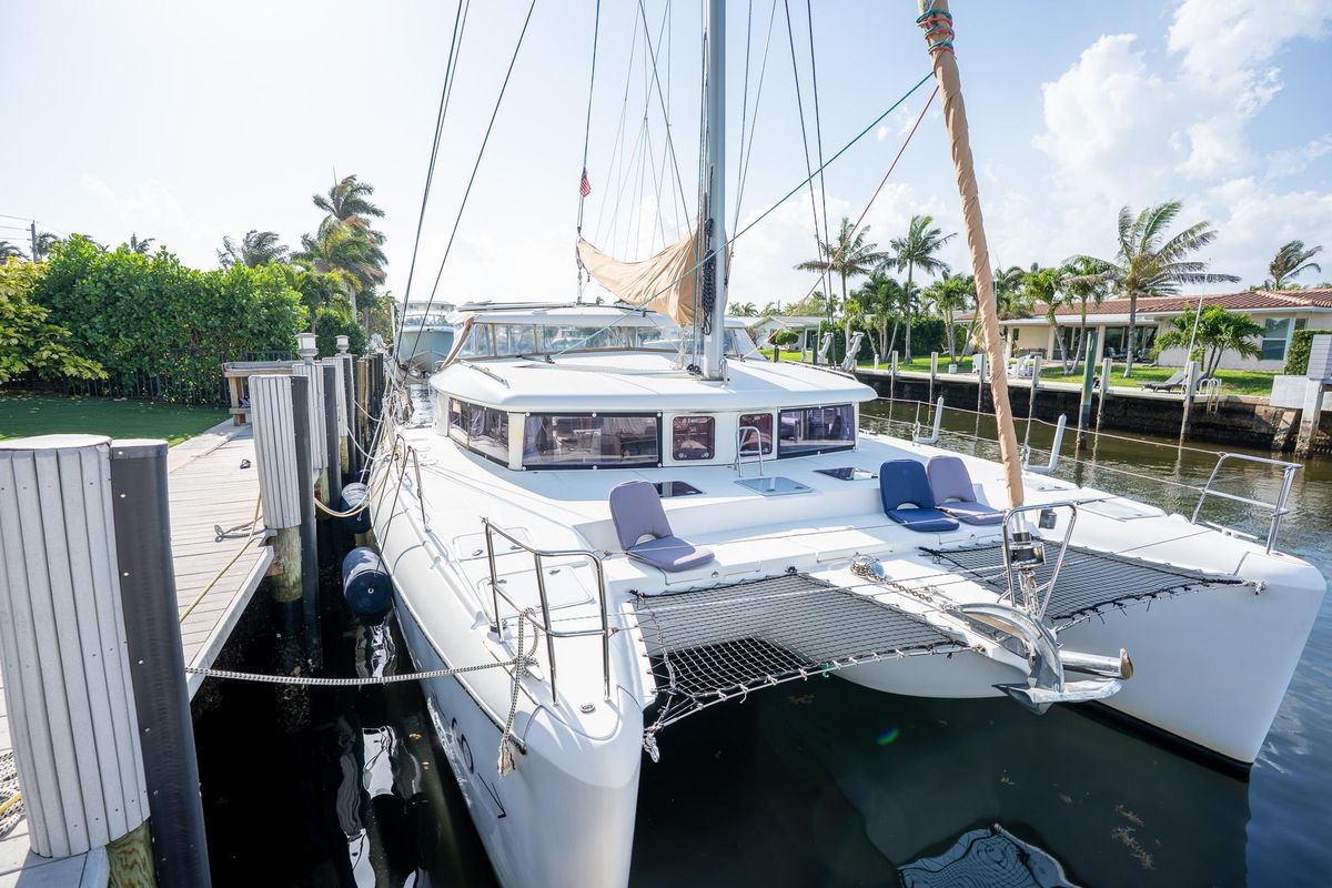 2009 Lagoon 42 