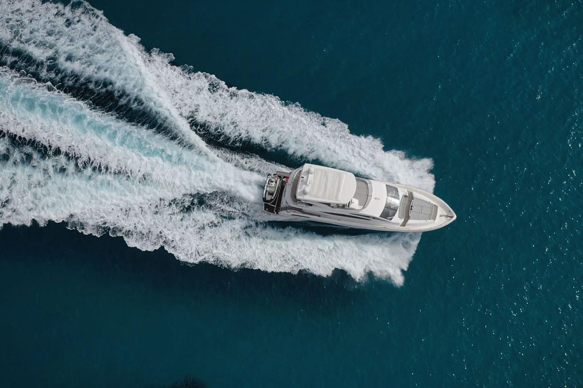 2016 Sunseeker 75 