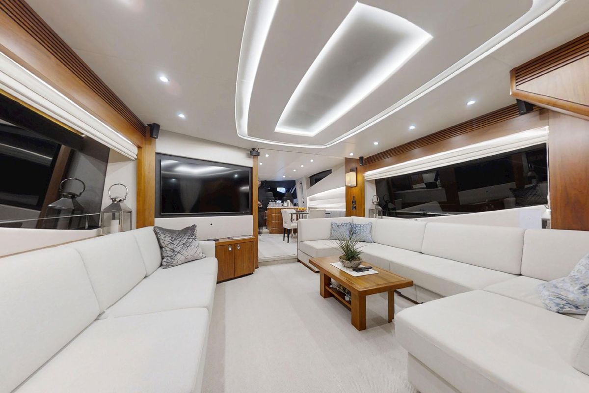 2016 Sunseeker 75 