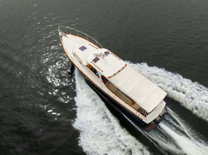 Smoke On The Water Yacht Photos Pics 