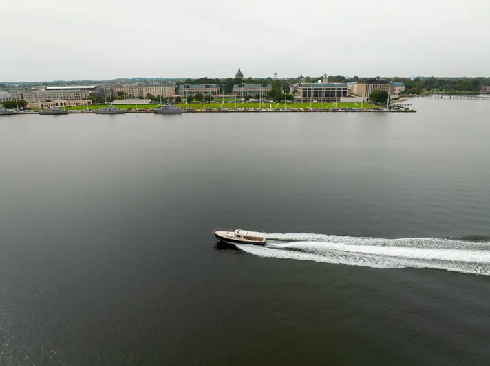 Smoke On The Water Yacht Photos Pics 