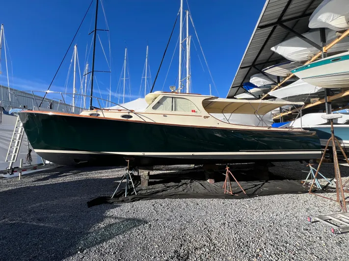 Smoke On The Water Yacht Photos Pics 