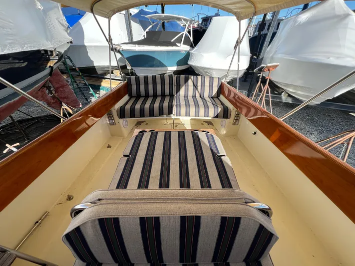 Smoke On The Water Yacht Photos Pics 